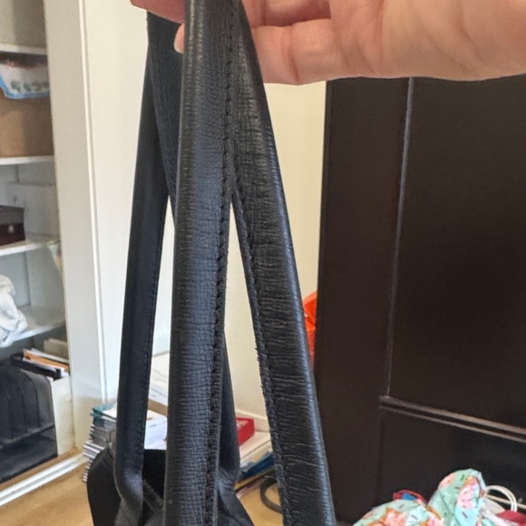 Longchamp Textured Black Leather Handbag - Picture 4 of 13